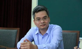 Giáo sư Phạm Hoàng Hiệp