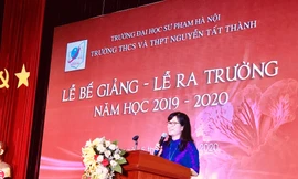 Ngập tràn 'vitamin hạnh phúc' ở ngôi trường bế giảng sớm nhất cả nước