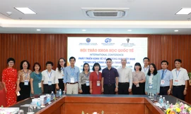 Nhóm trường đại học 'top đầu' bàn về bảo hộ thương mại