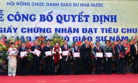 Trường ĐH tuyển giáo sư, phó giáo sư sẽ không còn lạ trong thời gian tới?