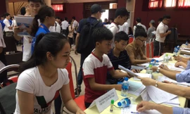 Đề xuất sinh viên đóng học phí dựa theo thu nhập bình quân đầu người 