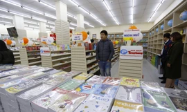 Bộ Giáo dục không biên soạn sách giáo khoa: 16 triệu USD giao Chính phủ quản lý