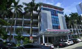 Lùm xùm tại trường ĐH Điện lực: Bóng ma tiêu cực tuyển sinh quay trở lại?