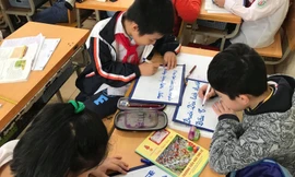 Tiết học tập làm văn siêu 'cute' của cô trò lớp 4