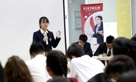 Học sinh tham gia thi tranh biện năm 2017