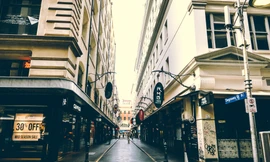 Đường phố ở Úc vắng lặng những ngày này. Ảnh: M.T