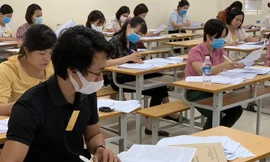 Bộ GD&ĐT quyết định chấm theo quy chế các bài thi khoanh vào đề