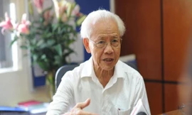 Bộ SGK Công nghệ giáo dục do GS. Hồ Ngọc Đại chủ biên gồm Tiếng Việt, Toán, Đạo Đức