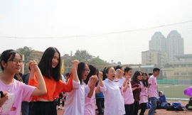 Ngày hội đổi sách của học sinh chuyên Sư phạm