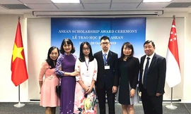 Học bổng ASEAN bắt đầu nhận hồ sơ
