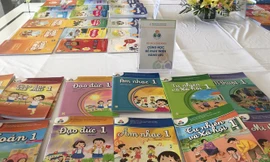 Ai không được vào hội đồng lựa chọn SGK?