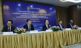 Bộ trưởng Phùng Xuân Nhạ: Liên kết quốc tế không phải để giữ chân học sinh