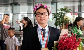 Trò chuyện nhanh cùng 2 chàng trai 'vàng' Việt Nam