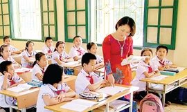 Mỗi nhà giáo là một tấm gương tâm huyết, sáng tạo