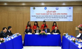 Lãnh đạo 4 trường ĐH ký kết biên bản hợp tác