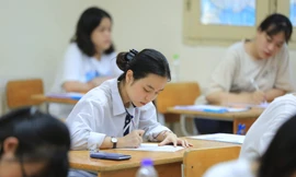 Thủ tướng Chính phủ: Không để thí sinh nào phải bỏ thi vì khó khăn 