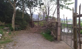 Đường lên động Tiên Sơn vẫn 'tắc' bất chấp thông báo của chính quyền