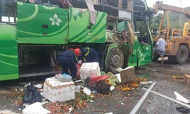 Vụ xe khách lao xuống sông, 9 người thương vong: Do tài xế buồn ngủ?