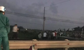 Đi qua đường sắt, thầy giáo bị tàu hỏa đâm tử vong