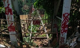 Chi 400 triệu đồng để tháo dỡ 2 cầu treo xuống cấp