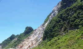 Công nhân rơi từ độ cao 50 mét xuống đất tử vong