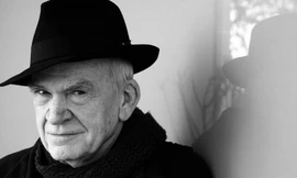 Vĩnh biệt người khổng lồ văn chương Milan Kundera