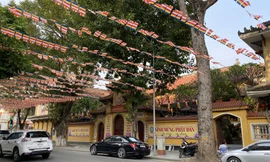 Không đoàn xe rước, không lễ đài, Giáo hội hướng dẫn tổ chức Phật đản gọn nhẹ đúng tinh thần giãn cách. Ảnh: Nguyên Khánh