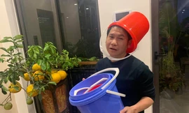 Ca sĩ Trọng Tấn được tặng xô vì huỷ sô vào phút chót