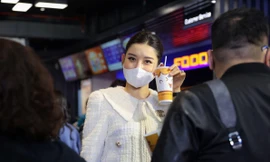 Á hậu Huyền My và dàn nghệ sĩ đón ‘Người Nhện’ trở lại rạp Hà Nội