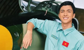Bình An hóa vai phi công trong phim chiếu Tết