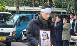 Phút cuối tiễn biệt NSND Trần Tiến