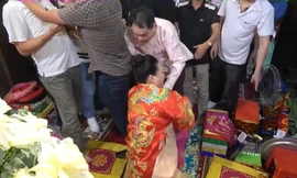 Bức xúc vụ đánh nhau trước cửa Mẫu tại Phủ Dầy