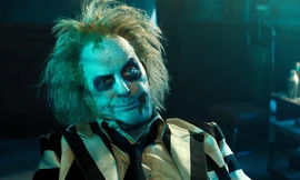 Ác quỷ dị hợm nhận tràng pháo tay dài 4 phút