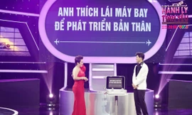 Chàng người mẫu muốn làm "phi công" để phát triển bản thân