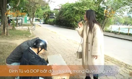 Đình Tú quỳ lạy Quỳnh Kool xin cô đừng hát