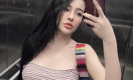 Sở Văn hóa và Thể thao Hà Nội vào cuộc làm rõ vụ Ngân 98 mặc phản cảm đi diễn bar