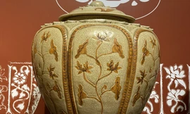 Nghệ nhân phục dựng di sản gốm hoa nâu ngàn năm của người Việt