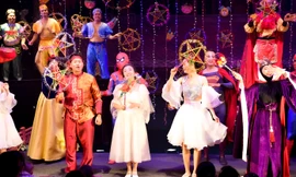 Rộn ràng ‘Cuộc chu du của chú Cuội và chị Hằng’