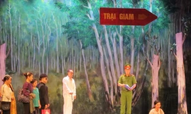 "Hoa sen lửa" ra mắt ngay sau giãn cách xã hội