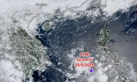 Áp thấp 91W xuất hiện ở Biển Đông, có khả năng thành bão không?