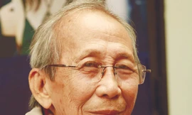 Nguyễn Ánh 9 suýt giải nghệ vì khủng hoảng