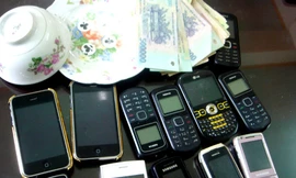 Một ngày phá hai ổ bạc đất Cảng