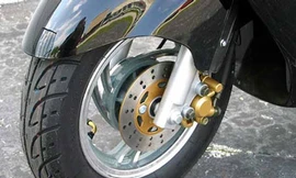 Làm sao để sử dụng phanh an toàn nhất?