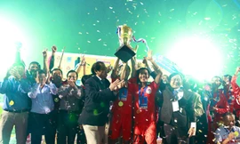 Siêu cúp cập bến sông Hàn