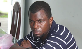 Trò lừa: Hô biến "in" đô la Mỹ