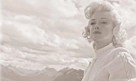Công bố loạt ảnh 'cực độc’ của Marilyn Monroe