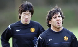 Tevez và Park Ji Sung sẽ tới Việt Nam đá giao hữu