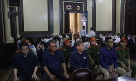 Phiên tòa 'đại án' Hứa Thị Phấn sáng nay 22/10. Ảnh: Tân Châu