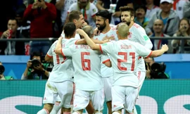 Costa ăn may, Tây Ban Nha thắng nhẹ Iran