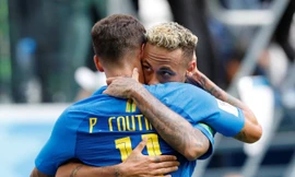 Coutinho, Neymar ghi bàn muộn, Brazil giành trọn ba điểm